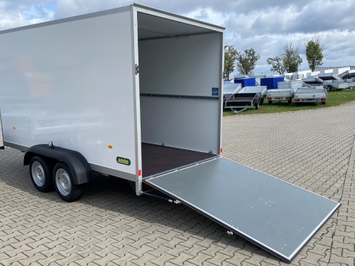 Zadní nájezdová rampa UKU 421719 (1680x1900 mm) 500 kg (1)