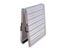Nájazdová rampa VAPP NRS-420, 2130x900 mm, (400 kg), skladacia (6)