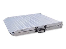 Nájazdová rampa VAPP NRS-420, 2130x900 mm, (400 kg), skladacia (1)