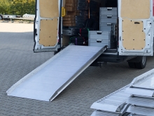 Nájazdová rampa Karox NR-1030, 3000x970 mm (1000 kg) (3)